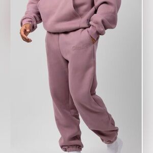 Women's Minimalist Sweatpants